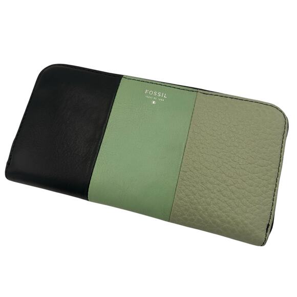 Fossil Tri-Color Blue Mint Green Full Zip Wallet - Picture 1 of 5